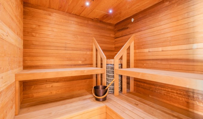 Location Chalet Luxe Serre Chevalier proche des pistes avec piscine chauffée sauna et services de conciergerie