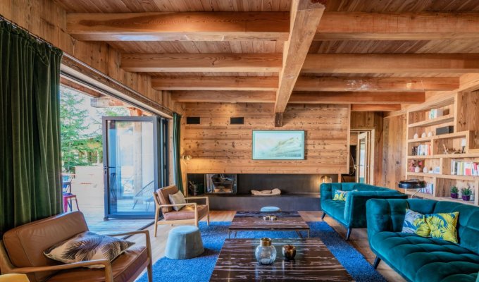 Location Chalet Luxe Serre Chevalier proche des pistes avec piscine chauffée sauna et services de conciergerie