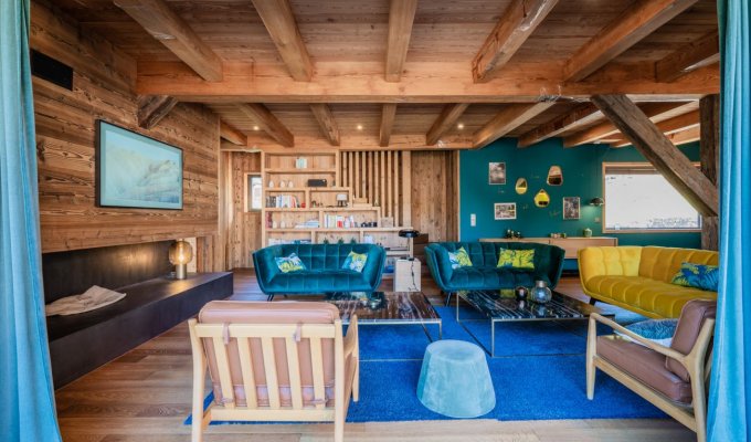 Location Chalet Luxe Serre Chevalier proche des pistes avec piscine chauffée sauna et services de conciergerie