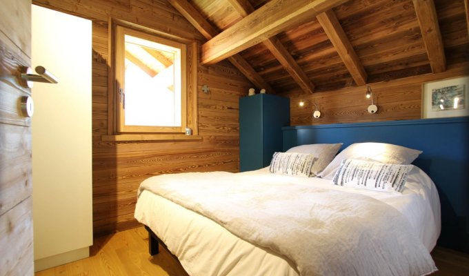 Location Chalet Luxe Serre Chevalier proche des pistes avec piscine intérieure  sauna et services de conciergerie