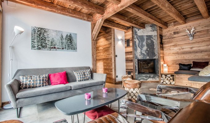 Location Chalet Luxe Serre Chevalier proche des pistes avec piscine intérieure  sauna et services de conciergerie