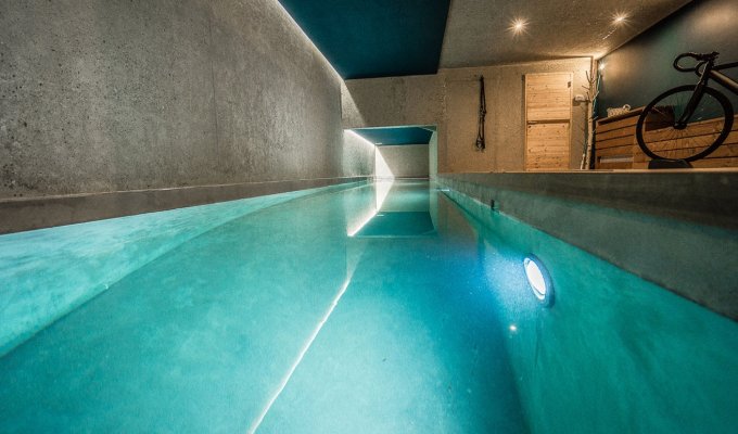 Location Chalet Luxe Serre Chevalier proche des pistes avec piscine intérieure  sauna et services de conciergerie