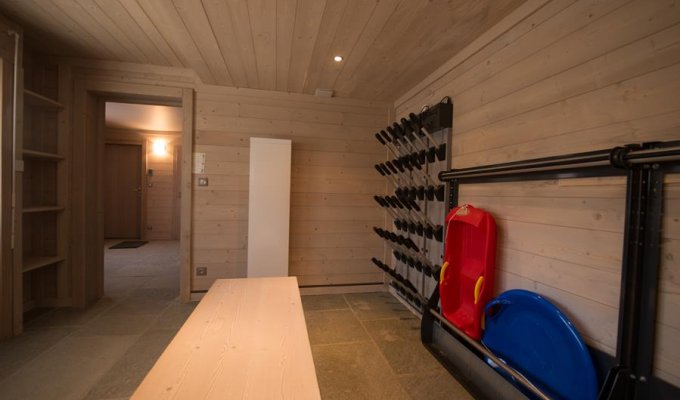 Location Chalet Luxe Vars  proche des pistes avec piscine chauffée