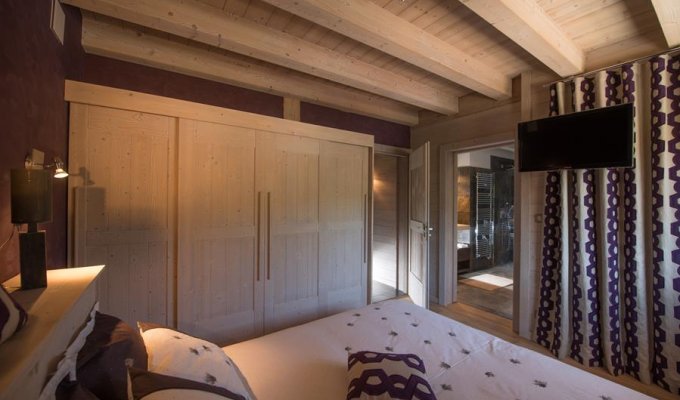 Location Chalet Luxe Vars  proche des pistes avec piscine chauffée