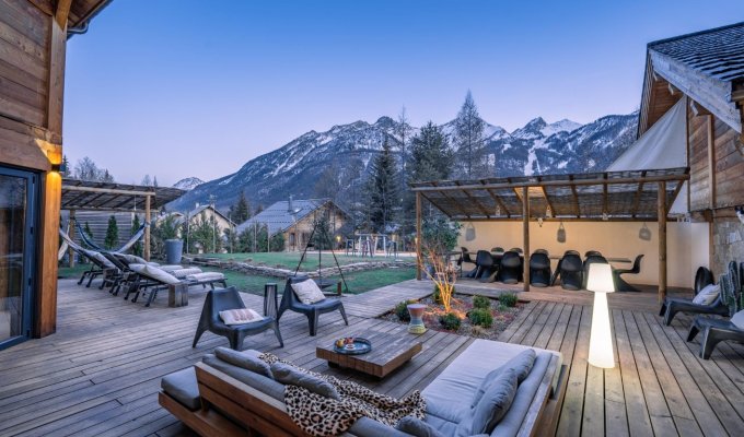 Location Chalet Luxe Serre Chevalier Piscine sauna et services de conciergerie Alpes du Sud