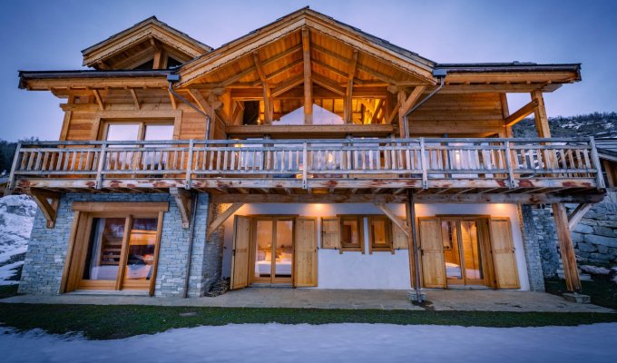 Location Chalet Luxe Serre Chevalier proche des pistes avec services de conciergerie