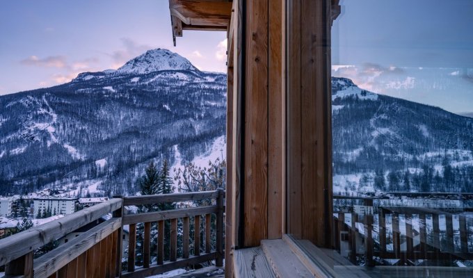 Location Chalet Luxe Serre Chevalier proche des pistes avec services de conciergerie