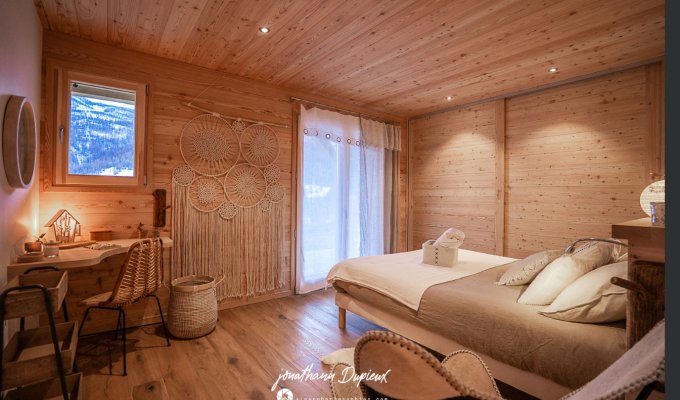 Location Chalet Luxe Serre Chevalier proche des pistes avec services de conciergerie