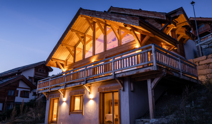 Location Chalet de Luxe proche pistes avec services de conciergerie