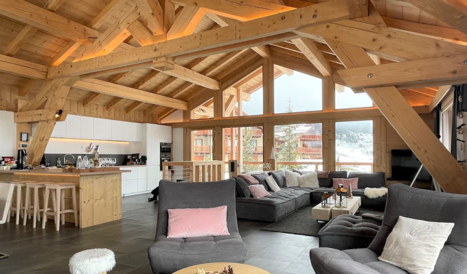 Location Chalet Luxe Montgenèvre Pied des pistes Alpes du Sud piscine chauffée hammam jacuzzi