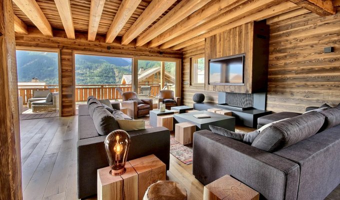 Location Chalet de Luxe proche pistes Alpes du Sud avec piscine chauffée spa et sauna