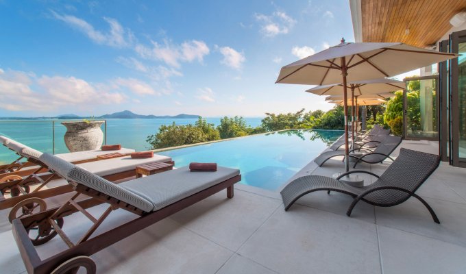 Location villa Phuket au Cape Panwa avec piscine privée, personnel et vue mer imprenable