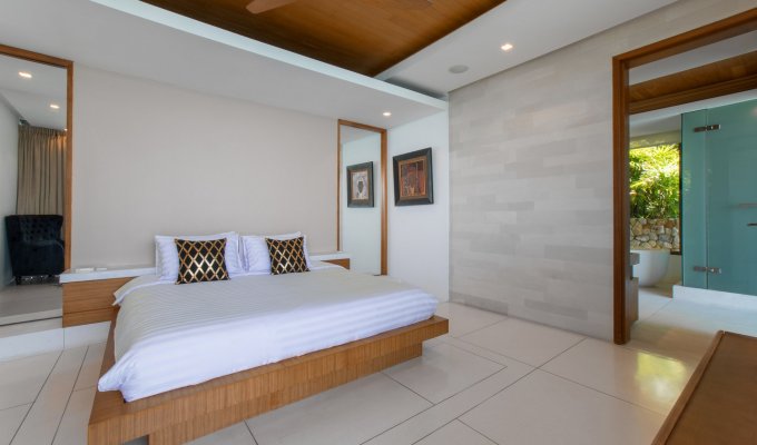 Location villa Phuket au Cape Panwa avec piscine privée, personnel et vue mer imprenable