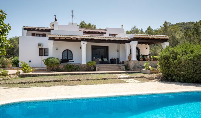 Location villa de luxe Ibiza avec piscine privée et vue mer et montagne 4 chambres Sant Agustí D´ Es Vedrà