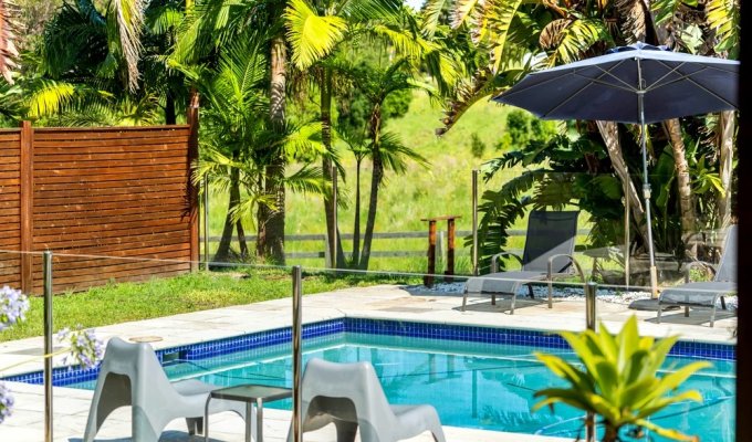 Location villa Byron Bay Myocum 5 chambres avec piscine privée et barbecue, vue sur les collines 