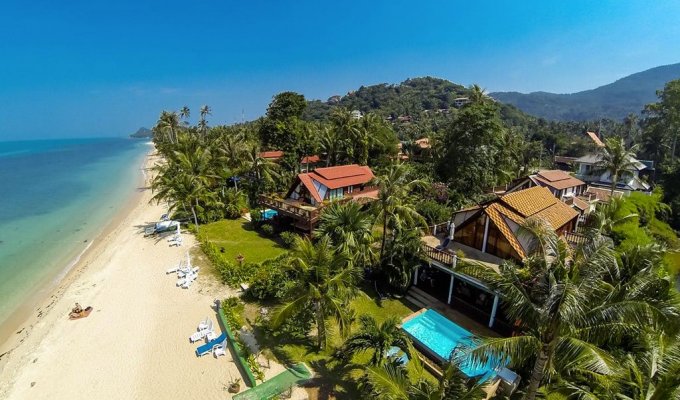 Koh Samui Location Vacances Villa en bord de mer avec piscine privée et jacuzzi dans un jardin tropical en Thailande