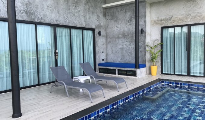 Thailande Location Vacances Villa à  Koh Lanta avec piscine privée au bord de la mer