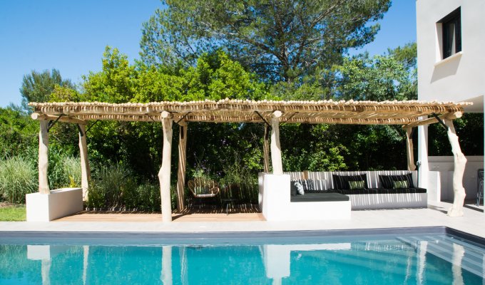 Languedoc Roussillon location villa proche de Montpellier avec piscine privée