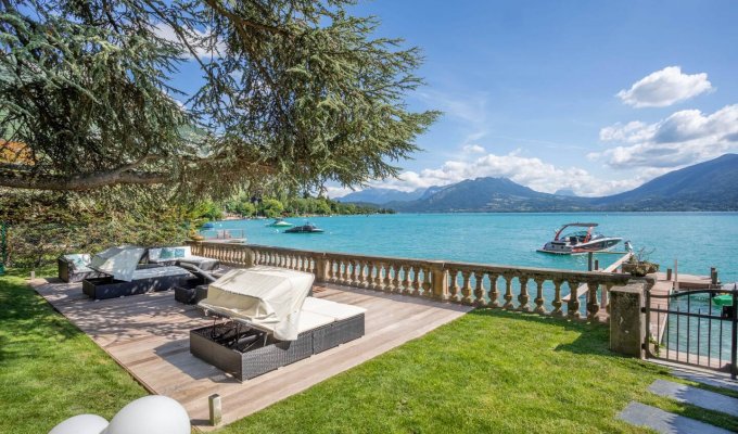 Location villa Lac d'Annecy Veyrier du Lac avec ponton