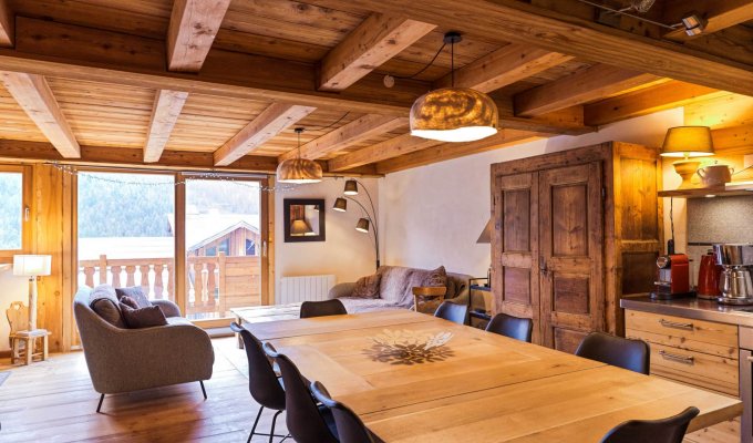 Location Appartement Montgenevre en résidence standing  ski aux pieds et garage Acces Spa
