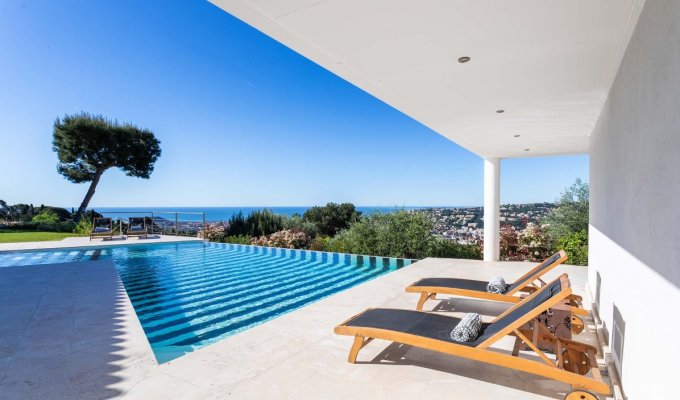 Location Villa de Luxe Cote d Azur Nice vue sur mer piscine privée