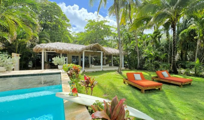 Costa Rica luxury villa rental  Santa Teresa private pool & staff