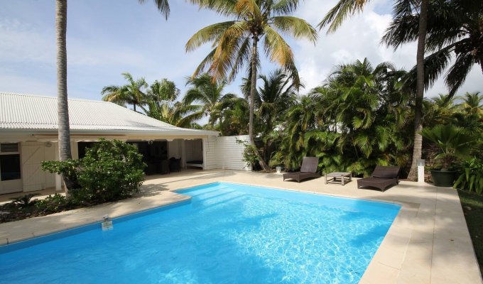 Location Villa Guadeloupe Saint François Karukera piscine et accès PMR