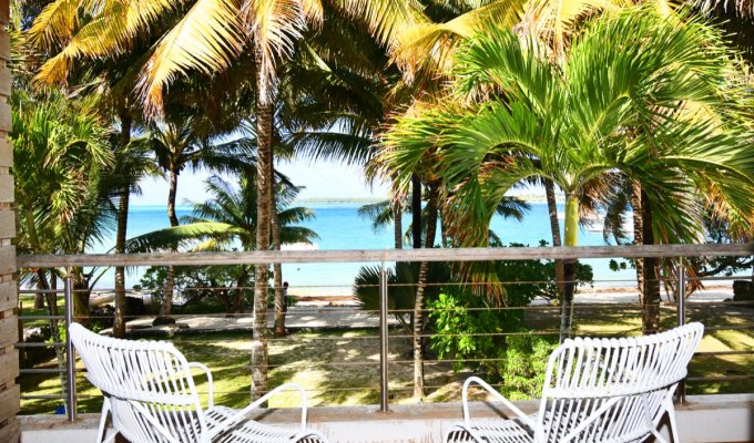 Location villa Ile Maurice pieds dans l'eau Trou d'Eau Douce Ile aux Cerfs personnel et cuisinier
