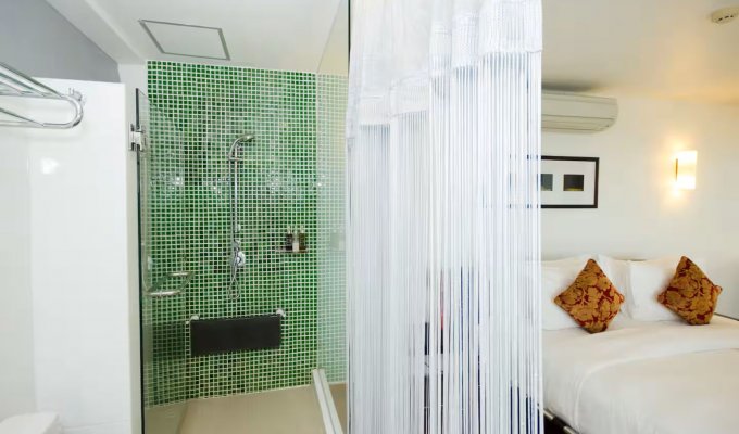 Location villa Phuket à Patong avec piscine privée, personnel et vue mer imprenable