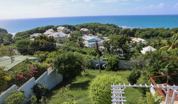 Villa de Luxe Le Gosier Vue mer & piscine privée, plage à 2min pied