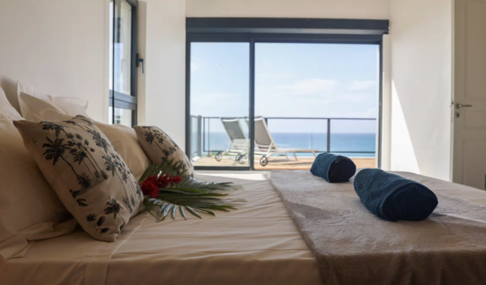 Villa de Luxe Le Gosier Vue mer & piscine privée, plage à 2min pied