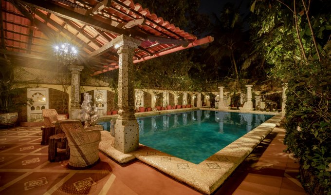 Location villa de luxe Goa Siolim avec piscine privée, wellness (yoga, sport et danse), petit-déjeuner et ménage