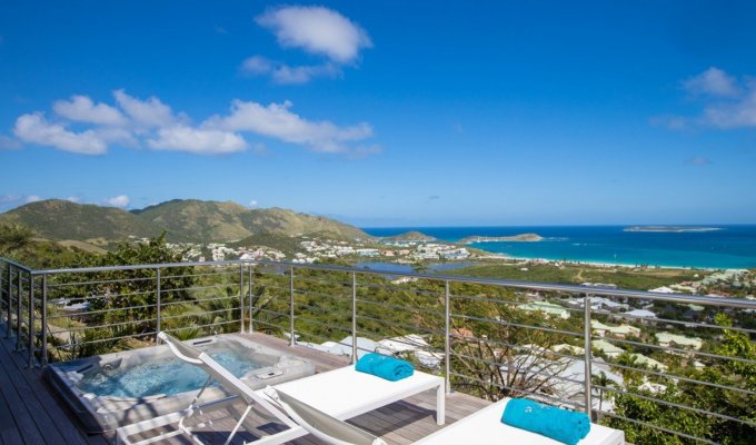 St Martin Location Villa Baie Orientale avec piscine privée & Jacuzzi