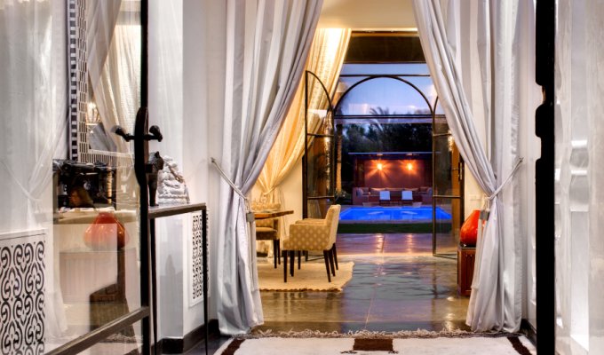 Location villa Marrakech avec piscine chauffée et proche du centre