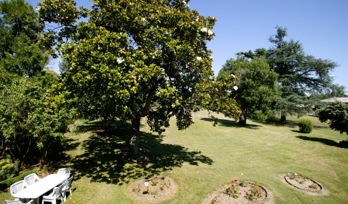  vue de la chambre double Jardin - Le Magnolia - Chateau La Gontrie
