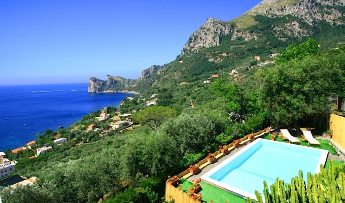 LOCATION COTE AMALFI - Villa de Luxe avec piscine privée avec vue splendide sur la mer - Italie