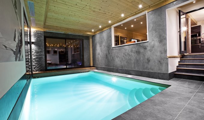 Location Chalet luxe Courchevel 3 Vallées en Savoie Piscine Hammam & petit dejeuner