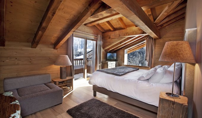 Location Chalet luxe Courchevel 3 Vallées en Savoie Piscine Hammam & petit dejeuner