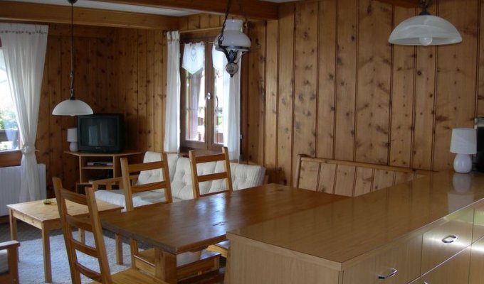 Appartement dans un chalet à Champex-Lac à 30 km de verbier dans le canton du Valais