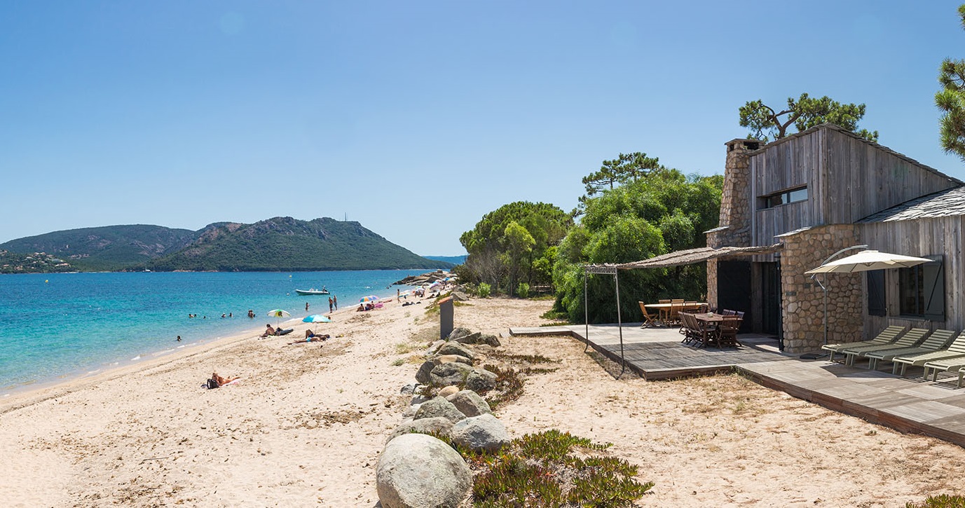 Location Maison En Grece Pieds Dans L eau Location Villa Porto Vecchio pieds dans l'eau sur la Plage Corse[....]
