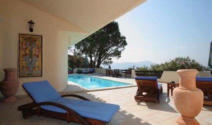 Location Vacances Villa de luxe Porto-Vecchio 12 pers avec piscine privee en Corse