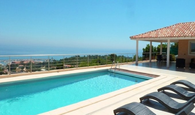 Location Villa Solenzara Piscine Privee Vue Mer 10 Pers En Corse