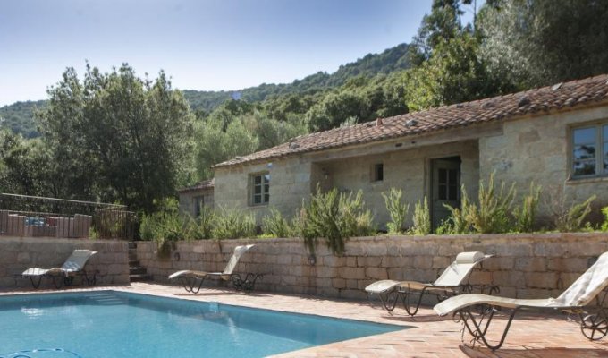 Location Vacances Villa Sartene 6/8 Pers Avec Piscine Privee Hammam Jacuzzi En Corse