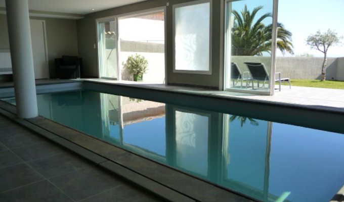 Location Villa Solenzara Piscine Chauffee Interieure Et Jacuzzi Vue Mer 2/8 Pers En Corse