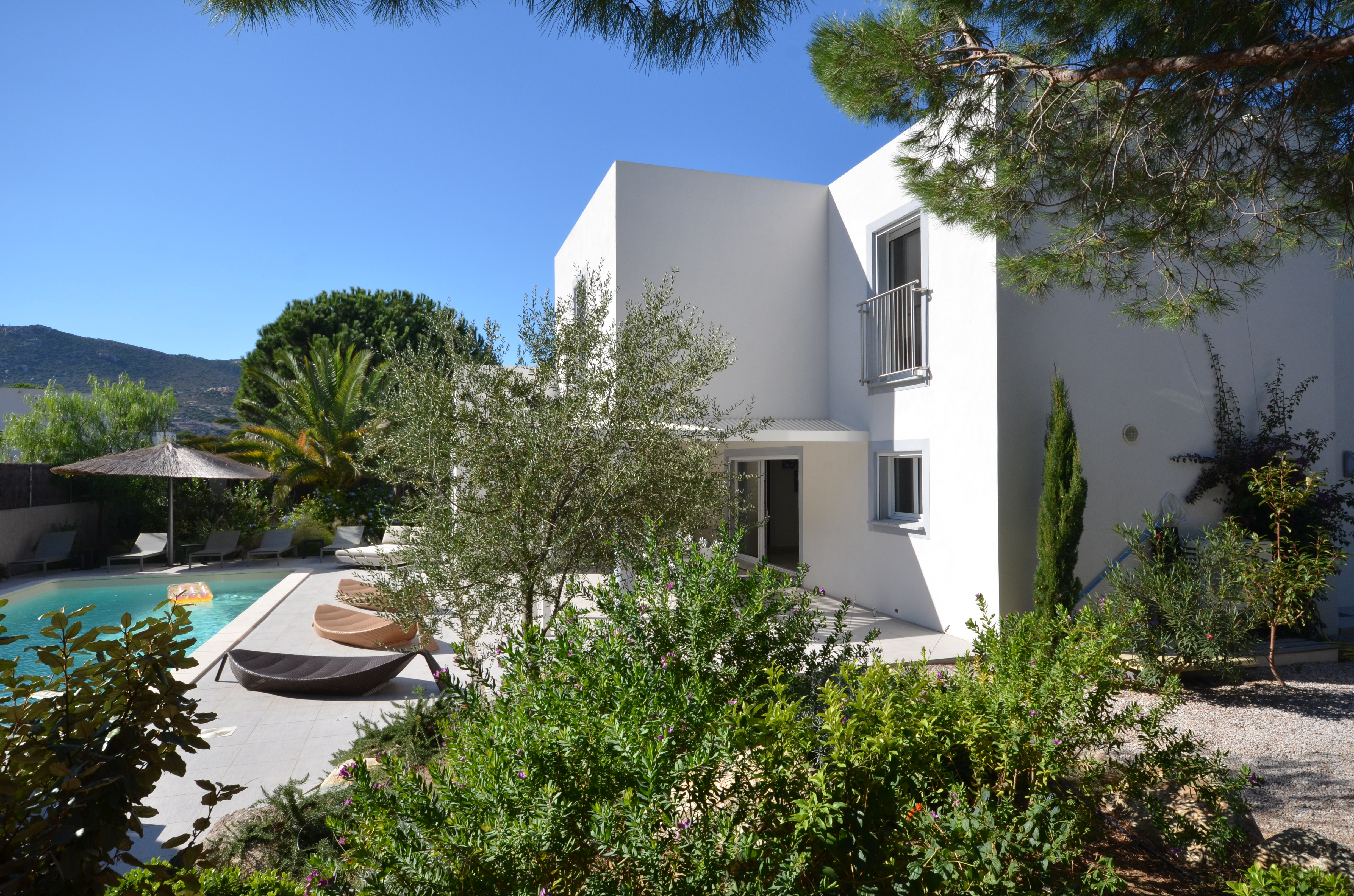 Location Villa Calvi Piscine Privee A 900 M De La Plage En Corse