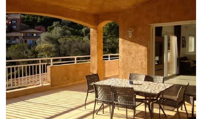 Location Villa Solenzara 5mn Piscine Privee Plage a 300m 8/10 Pers En Corse