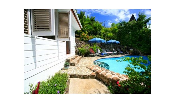 Location villa à Sainte Lucie avec piscine et vue mer - Cap Estate 