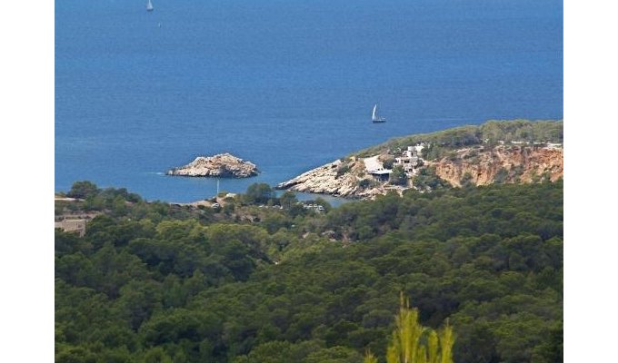 Location Villa Ibiza Piscine Privée Bord de Mer Cala d'Hort Iles Baléares Espagne