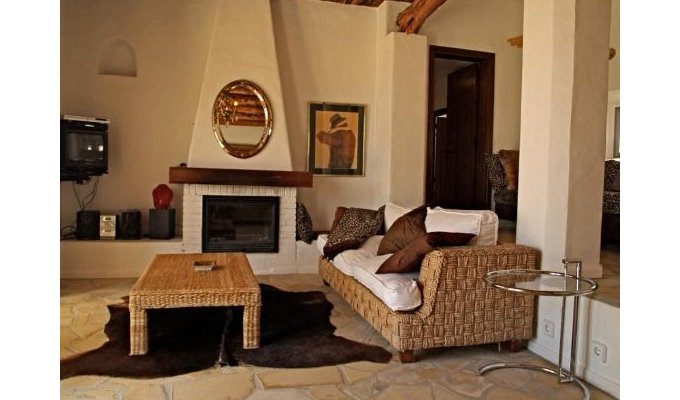 Location Villa Ibiza Piscine Privée Bord de Mer Cala d'Hort Iles Baléares Espagne