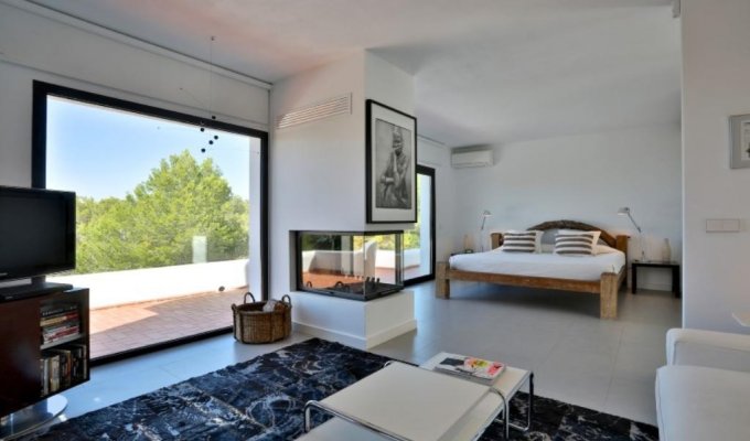 Location Villa de Luxe Ibiza Piscine Privée Bord de Mer Cala Tarida Iles Baléares Espagne